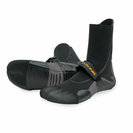 Dakine Unisex Cyclone 5/4mm Split Toe Wetsuit Boot - 22/Black -Surfing Equipment Sales 2024 0001 UnisexCycloneSplitToeBoot54mm Black 604565598387 DK22U5CSTB Black MY22 1